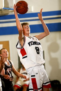 MK在线服务-CBA赛季最具影响力球员之争，cba赛季最佳阵容